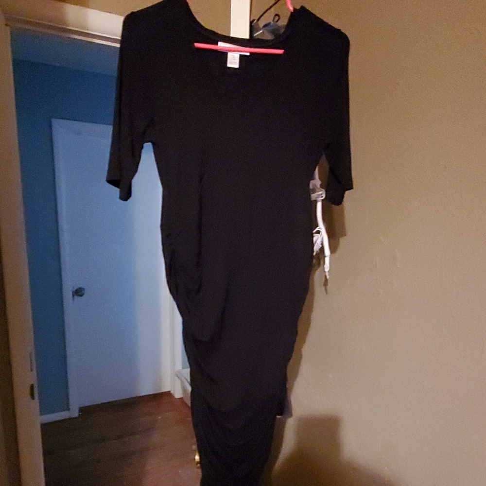 Black maternity dress